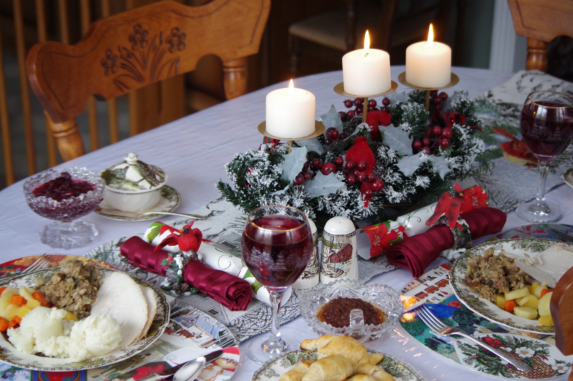 christmas-table-1414601556Ooe