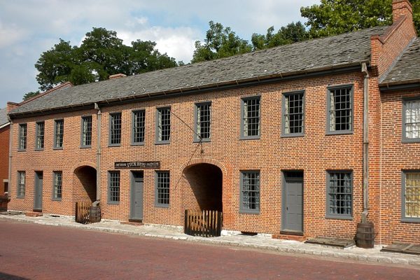 1st_Capitol_St_Charles_MO 1st_Capitol_St_Charles_MO