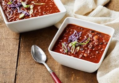 photo-1633983055303-2e33e153b7dc